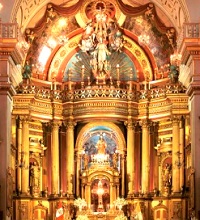 Altar Mayor de la Iglesia de San Pedro de Lima